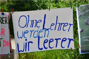 Die SPD will eine Bildungsoffensive gegen den Lehrermangel starten. 