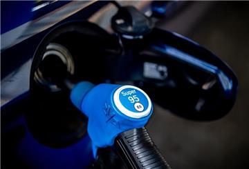 Mit unserer Live-Übersicht finden Autofahrer in Bielefeld immer die günstigste Tankstelle für Super E5, E10 oder Diesel in ihrer Nähe.
