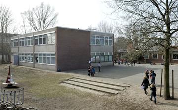 Die St. Ansgar-Schule wird von der katholischen Kirche aufgegeben. Sie läuft im Sommer aus. Aus Sicht des Schulamtes ist die Übernahme unabdingbar, um den Bedarf an Grundschulplätzen zu decken.  Foto Scheschonka