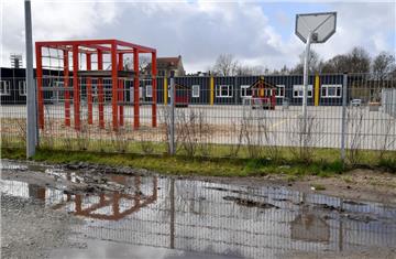 Die Stadt braucht dringend weitere Schulgebäude. Der Magistrat will sich der Hilfe eines Privatinvestors bedienen. Nun muss er in Verhandlungen die Bedenken der Finanzsenatorin ausräumen.