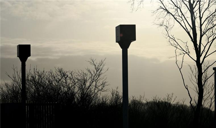 Die Stadt Bremerhaven und der Landkreis Cuxhaven hat veröffentlicht, an welchen Tagen und in welchen Orten in der ersten Kalenderwoche geblitzt wird.