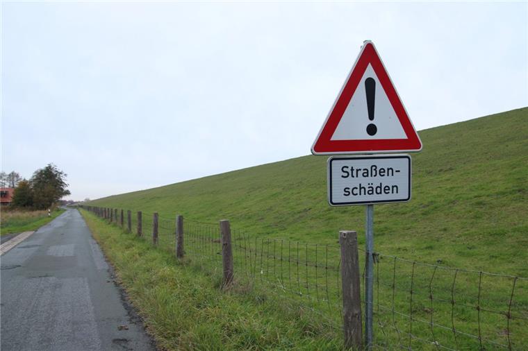 Die Straße "Am Deich" in Butjadingen wird nun doch noch nicht gesperrt. Die Bauarbeiten am Deich wurden verschoben. 