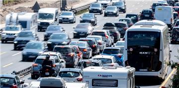 Die Straßen in Niedersachsen werden 2020 mit über einer Milliarde Euro bedacht.