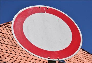 Die Straßen zwischen Rockstedt und Godenstedt sowie Godenstedt und Zeven werden zeitversetzt saniert und entsprechend gesperrt.