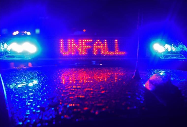 Polizei-Blaulicht bei Unfallaufnahme. 