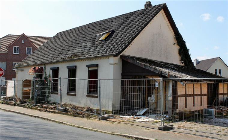 Die Tage des Hauses in der Hohen Luft 15 an der Ecke zur Godenstedter Straße in Zeven sind gezählt.