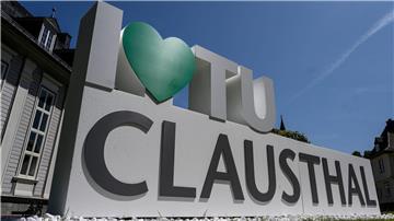 Die Technische Universität Clausthal zählt nach Angaben von Niedersachsens Ministerpräsident Lies zu den führenden Forschungseinrichtungen in den Bereichen Bergbau, Geowissenschaften und Ingenieurwesen.