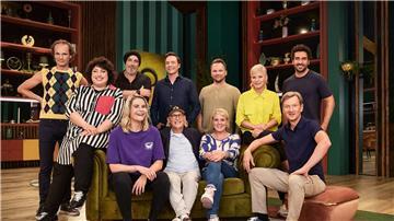 Die Teilnehmer der  fünften Staffel der preisgekrönten Comedy-Show  „LOL: Last One Laughing“.
