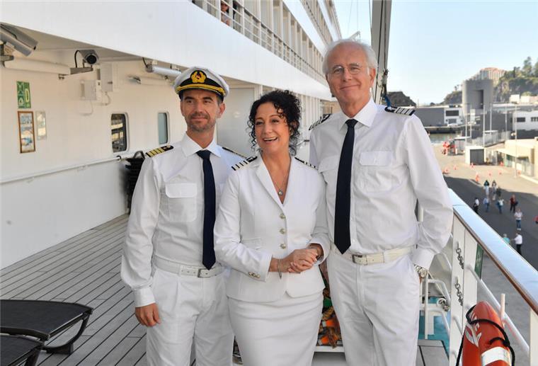 „Traumschiff“ Ahoi: Silbereisen und Co. in Bremerhaven Die „Traumschiff“-Crew ist wieder in Bremerhaven.