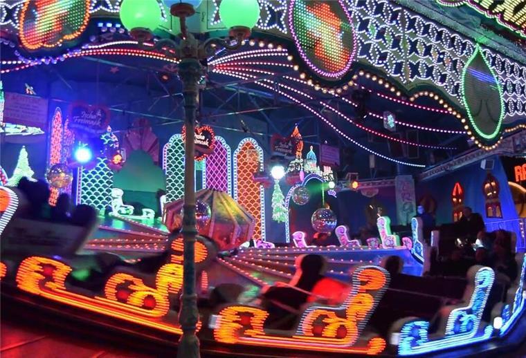 Der Bremerhavener Freimarkt geht wieder los! Wir haben eine Überraschung. Das Fahrgeschäft Troika.