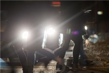 Die TÜV-Station in Rotenburg bietet Autofahrern einen kostenlosen Lichtcheck an. 