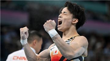 Die Turner aus Japan gewinnen Gold im Team-Finale.