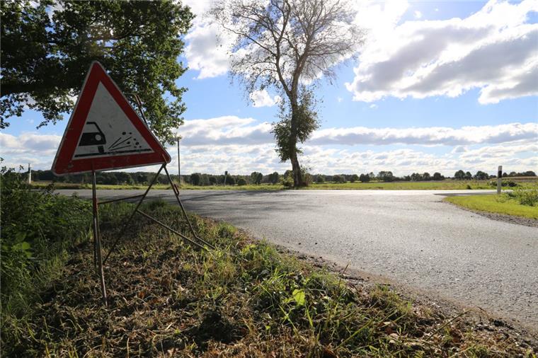 Die Unglückskreuzung bei Appeln: Heute weist nichts mehr auf den tödlichen Unfall hin. Eine Zeitlang stand hier noch ein Grablicht. Foto Gehrke