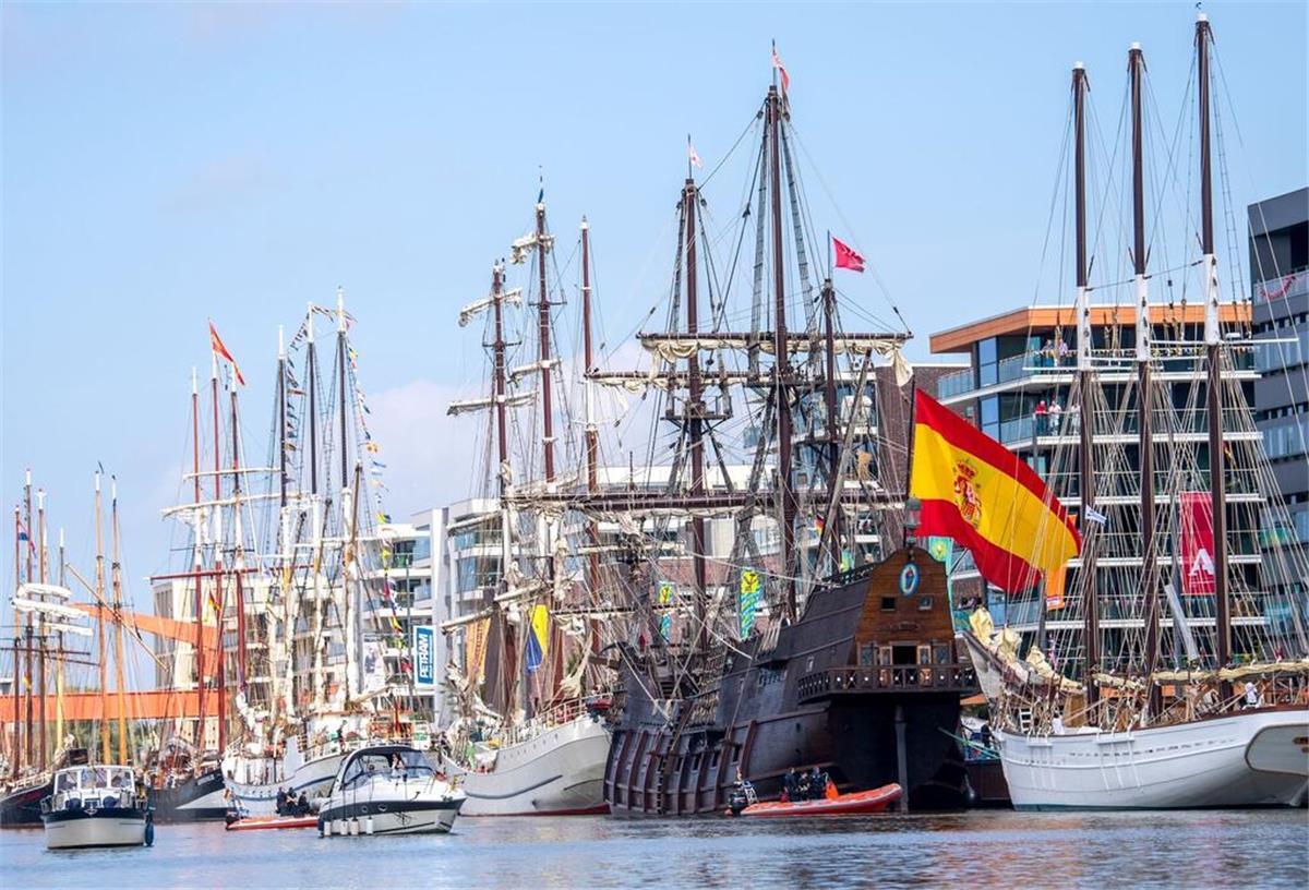 Zum Start der Maritimen Tage: So klappt die Anreise Segelschiffe liegen bei der Eröffnung der «Maritimen Tage» im Jahr 2021 im Hafen.