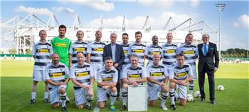 Die Weisweiler Elf, die Traditionsmannschaft von Borussia Mönchengladbach, ist am Sonnabend zu Gast in Nordholz.