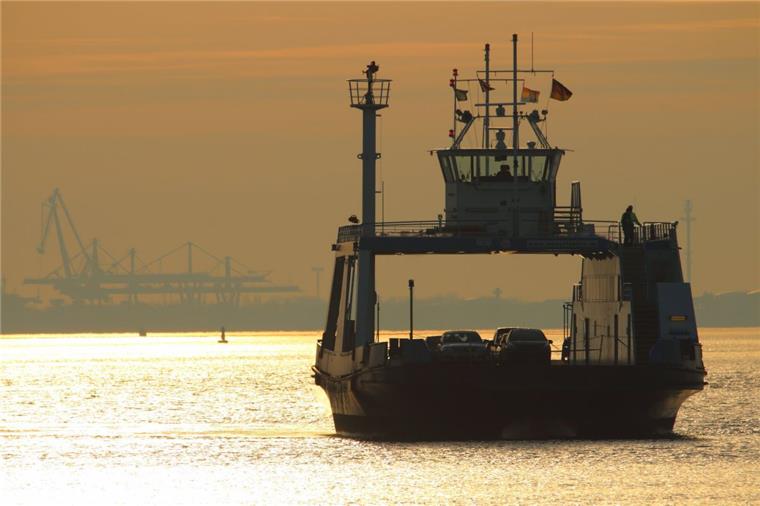 Weserfähre "Bremerhaven" fällt länger aus Die Weserfähre "Bremerhaven" fällt noch bis einschließlich Dienstag aus.