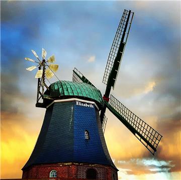 Die Windmühle "Elisabeth" in Selsingen, eines der Aushängeschilder, nicht nur für die Landtouristik.