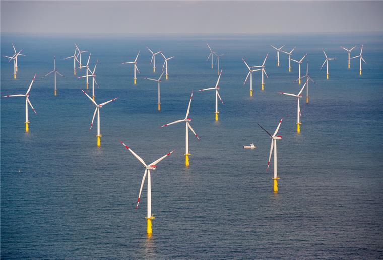 Die Windparkentwicklung geht weiter - auch in der Nordsee.