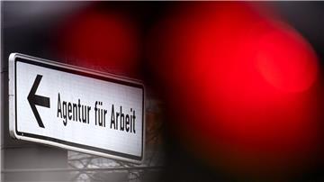 Die Zahl der Arbeitslosen ist in Bremen im August ganz leicht gestiegen. (Symbolbild)