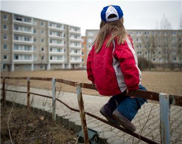 Die Zahl der von Hartz IV abhängigen Kinder ist vor allem in Bremen und Bremerhaven gestiegen.