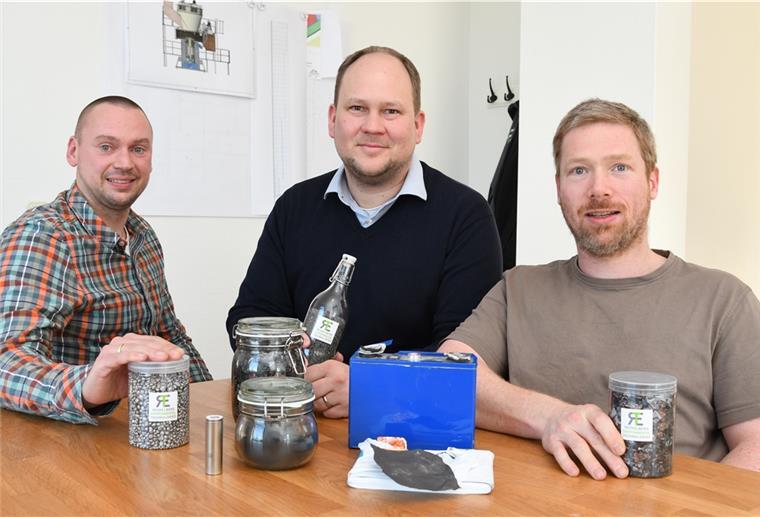 Wertvolle Metalle aus dem Batterierecyling Vertriebsleiter, Geschäftsführer und Projektleiter der RET