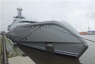 Diese 250 Millionen Euro teure Yacht hat am Wochenende Bremerhaven angelaufen.