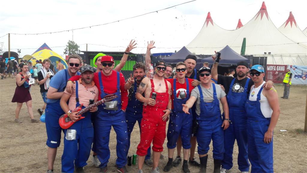 Diese Super-Mario-Truppe kommt aus dem westfälischen Herford.
