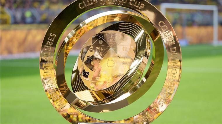 Diesen Pokal bekommt die Siegermannschaft der Club-WM.