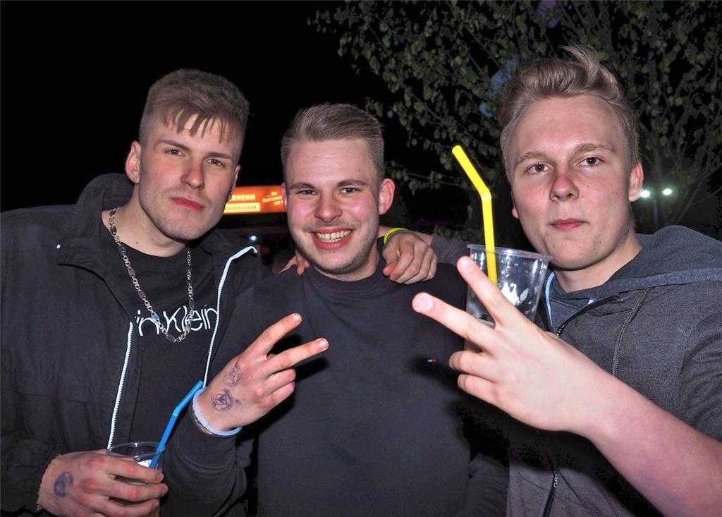 Dieser Abend macht den jungen Männern beste Laune. &quot;Rock in den Mai 2019&qu...