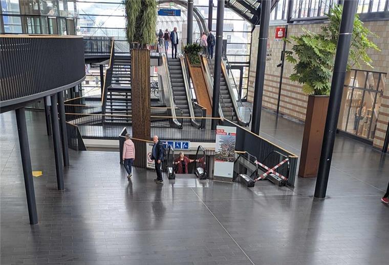 Dieser Rolltreppe fehlt aktuell ein Ersatzteil.