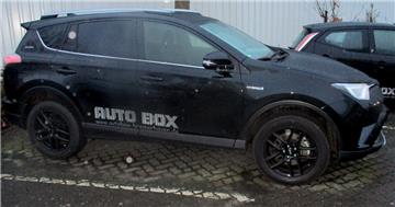 Dieser Toyota RAV 4 wurde in der Stresemannstraße in Bremerhaven gestohlen.