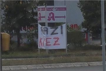 Dieses Banner wurde in Spaden entdeckt.