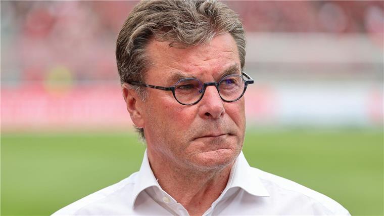Hecking hielt Gladbach-Trennung für Aprilscherz Dieter Hecking wurde von Max Eberl 2019 überrascht