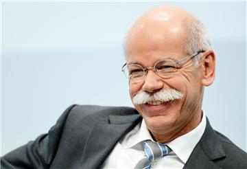 Dieter Zetsche hat im vergangenen Jahr 14,37 Millionen Euro verdient.