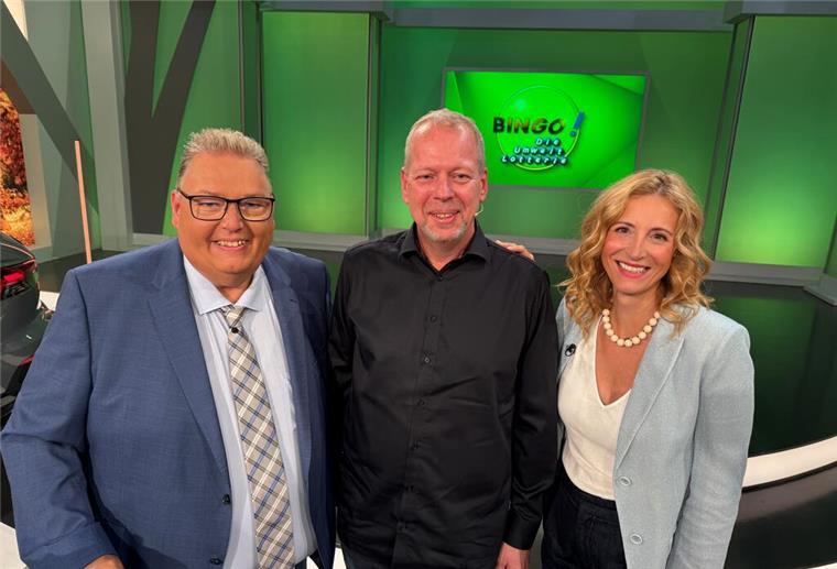 Michael Thürnau, Dirk aus Hemmoor und Gast-Moderatorin Ilka Petersen