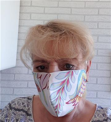 Doris Bigitschke hält sich ebenfalls an klassische Farben.