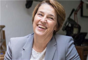 Dorothee Starke, die Leiterin des Bremerhavener Kulturamts, gehört nun zur Jury des Theaterpreises des Bundes.