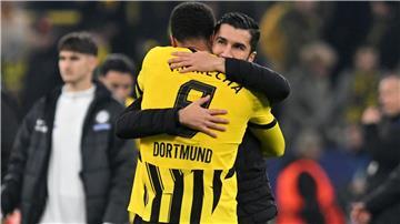 Dortmunds Trainer Sahin wirkt erleichtert
