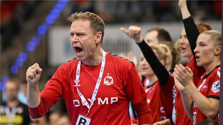 Ludwigsburgs Handballerinnen holen Meistertitel Double-Sieg für Trainer Jakob Vestergaard und die Handballerinnen der HB Ludwigsburg.