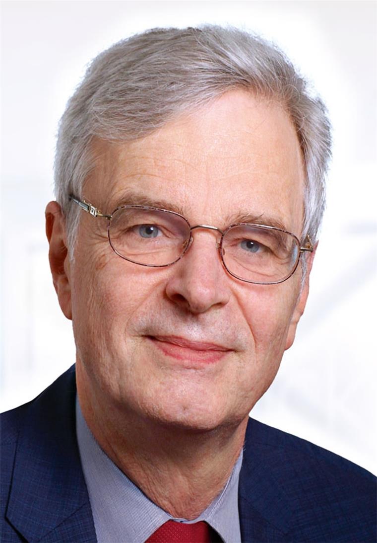 Zwischen Kauf und Verkauf: Er ist ein wertvoller Berater Dr. Hans-Peter Ensenbach