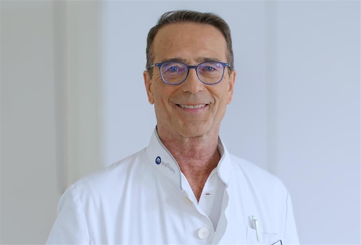 Dr. Matthias Riedl: So isst man sich satt und nimmt gleichzeitig ab Dr. Matthias Riedl