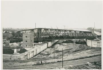 Drehbrücke im Bremerhavener Überseehafen