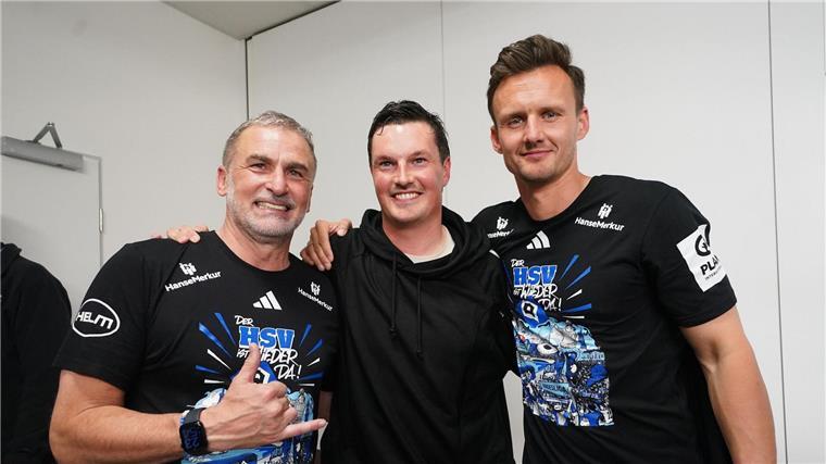 Aufstieg und Ausnahmezustand: „Der HSV war nie weg“ Drei Aufstiegsmacher: HSV-Sportvorstand Stefan Kuntz (l), Trainer Merlin Polzin und Sportdirektor Claus Costa