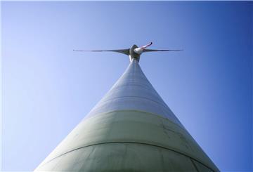 Drei neue große Wind-Riesen mit einer Höhe von 200 Metern möchte die Firma Energiekontor gerne in Bramstedt-Lohe errichten.