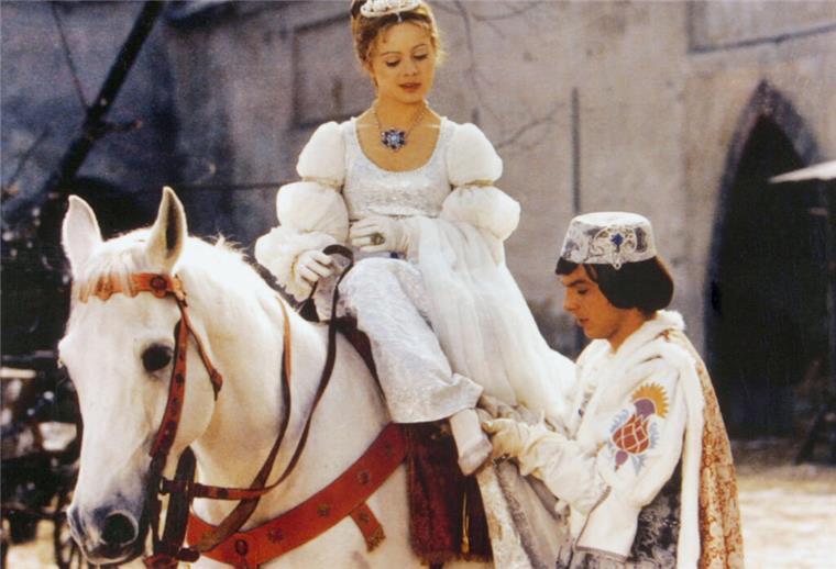 Dieser Weihnachts-Kultfilm wird 50 Jahre alt Drei Nüsse für Aschenbrödel