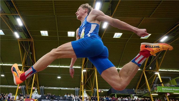 Dreispringer Max Heß ist einer der deutschen Goldkandidaten bei der Hallen-EM in Apeldoorn.