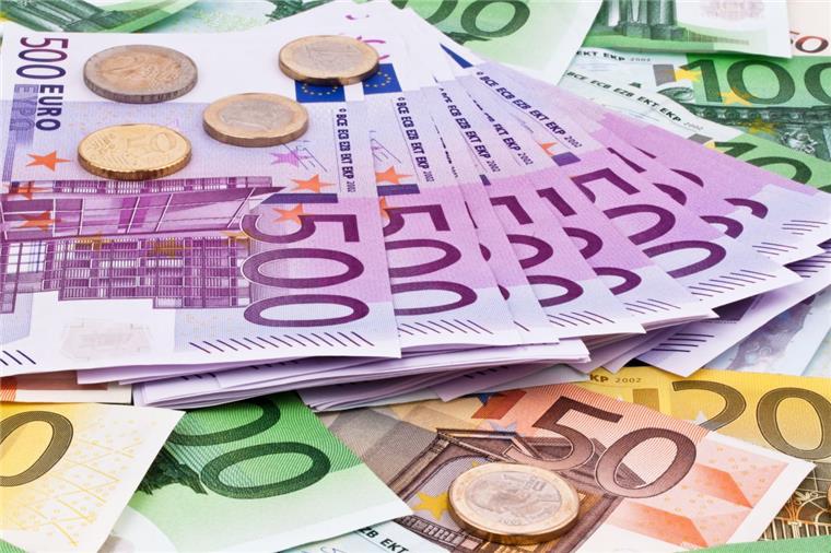 Dreiste Betrüger haben in der Nähe von Hannover einen Rentner abgezockt.