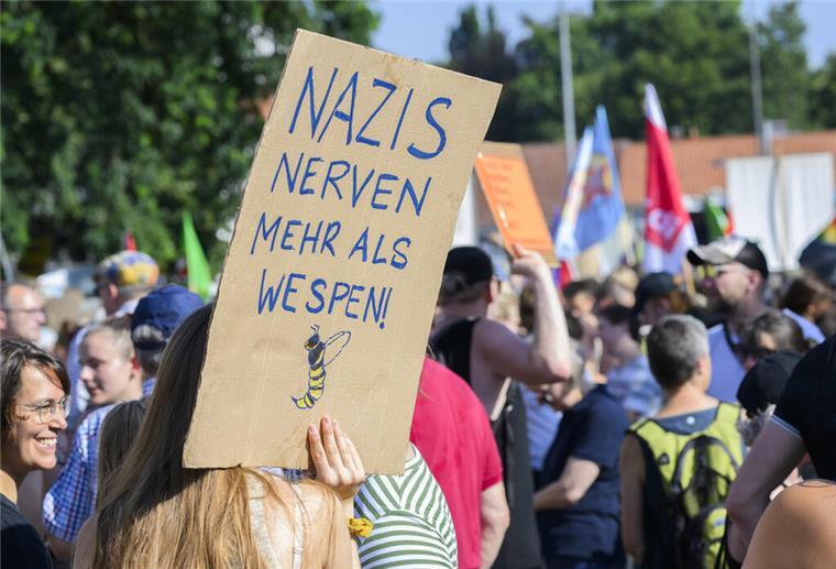 Verein „Laut gegen Nazis“ sichert Rechte an rechtsextremem Kürzel Verein „Laut gegen Nazis“ sichert Kürzel an rechtsextremem Kürzel