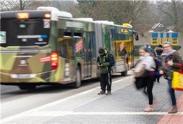 Durch die Fahrplananpassung soll die Zahl der übervollen Busse nach den Sommerferien spürbar abnehmen. (Symbolbild)