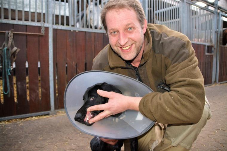 Geestland: 700 Euro für eine Hunde-Zahnspange Edgar Jagels aus Ringstedt (Geestland) ließ seiner Jagdhündin Katta eine Zahnspange verpassen.